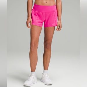 Like New - Lululemon Speed Up Mid-Rise Lined Shorts 4” Size 4 Tall